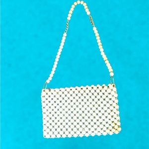 Vintage white beaded bag with‎ zipper